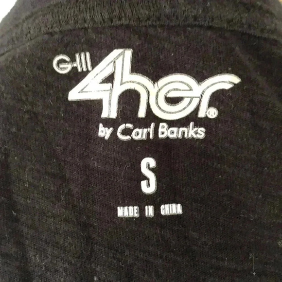 Chicago Blackhawks V Neck T-Shirt - Picture 6 of 7